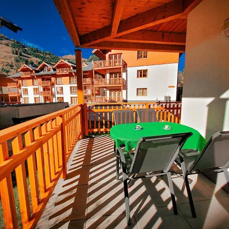 アパート Modern Mountain 4 - An Der Skipiste ラウリス