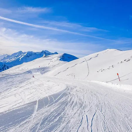 Modern Mountain 4 - An Der Skipiste アパート