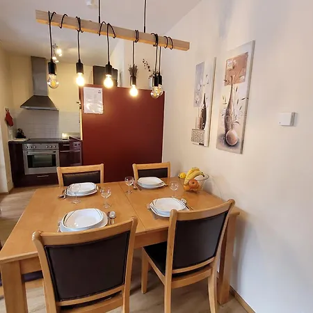 Modern Mountain 4 - An Der Skipiste Apartment *